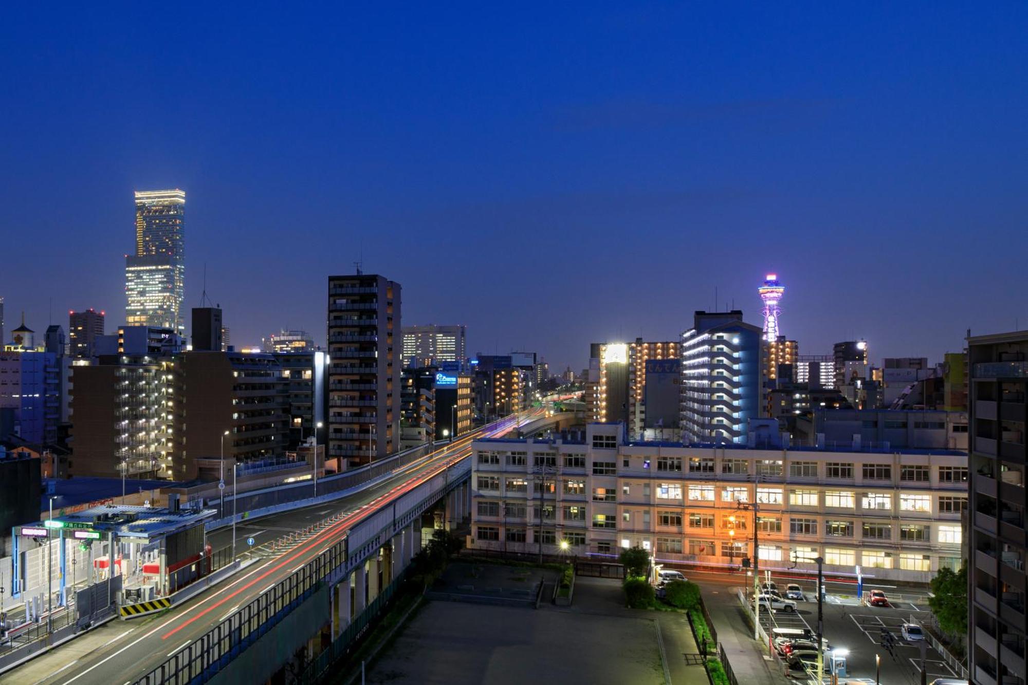 Aparthotel Shirakabanoyado - Nipponbashi 日本橋, 3 Mins Walk To Dendentown à Ōsaka Extérieur photo